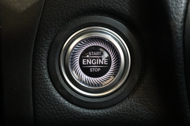 メルセデスベンツ GLC GLC300 4MATIC AMGﾗｲﾝ ﾚｻﾞｰｴｸｽｸﾙｰｼﾌﾞ&ﾚｰﾀﾞｰｾｰﾌﾃｨPKG　後期 ｷｰﾚｽｺﾞｰ 黒本革 ﾍﾞﾝﾁﾚｰﾀｰ ﾊﾟﾉﾗﾏSR ﾍｯﾄﾞｱｯﾌﾟD MBUXﾅﾋﾞTV BT音楽 ﾌﾞﾙﾒｽﾀｰ 360ｶﾒﾗ PTS LEDﾗｲﾄ 自動Rｹﾞｰﾄ ﾊﾝｽﾞﾌﾘｰA AMGｴｱﾛ&20AW ｴｱｻｽ 9AT　2年保証