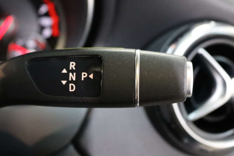 メルセデスベンツ GLA GLA220 4MATIC ﾌﾟﾚﾐｱﾑ&ﾚｰﾀﾞｰｾｰﾌﾃｨPKG　後期 ｷｰﾚｽｺﾞｰ 黒革 ﾊﾟﾉﾗﾏSR HDDﾅﾋﾞTV ｽﾏﾎ連携 harman/kardon ﾊﾞｯｸｶﾒﾗ PTS LEDﾗｲﾄ 自動Rｹﾞｰﾄ ﾊﾝｽﾞﾌﾘｰA 18AW ﾀﾞｲﾅﾐｯｸS　2年保証【4/5まで期間限定在庫】