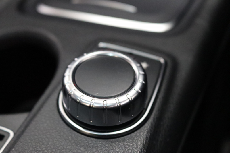 メルセデスベンツ GLA GLA220 4MATIC ﾌﾟﾚﾐｱﾑ&ﾚｰﾀﾞｰｾｰﾌﾃｨPKG　後期 ｷｰﾚｽｺﾞｰ 黒革 ﾊﾟﾉﾗﾏSR HDDﾅﾋﾞTV ｽﾏﾎ連携 harman/kardon ﾊﾞｯｸｶﾒﾗ PTS LEDﾗｲﾄ 自動Rｹﾞｰﾄ ﾊﾝｽﾞﾌﾘｰA 18AW ﾀﾞｲﾅﾐｯｸS　2年保証【4/5まで期間限定在庫】