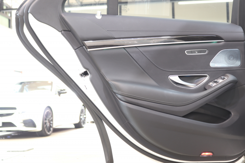 メルセデスベンツ Sクラス S450ｴｸｽｸﾙｰｼﾌﾞ ｽﾎﾟｰﾂﾘﾐﾃｯﾄﾞ AMGﾗｲﾝﾌﾟﾗｽ&ﾚｰﾀﾞｰｾｰﾌﾃｨPKG　ISG搭載 後期 特別仕様車 ｷｰﾚｽｺﾞｰ 黒本革 ﾍﾞﾝﾁﾚｰﾀｰ ﾊﾟﾉﾗﾏSR ﾍｯﾄﾞｱｯﾌﾟD HDDﾅﾋﾞTV ｽﾏﾎ連携 ﾌﾞﾙﾒｽﾀｰ 360ｶﾒﾗ PTS LEDﾗｲﾄ ﾊﾝｽﾞﾌﾘｰA ｸﾛｰｼﾞﾝｸﾞS ｴｱｻｽ 9AT　2年保証