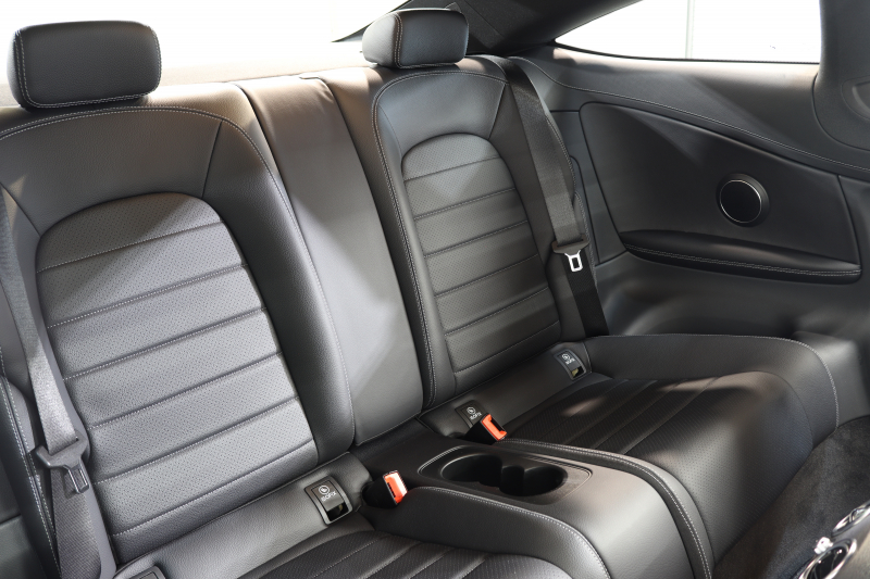 メルセデスベンツ Cクラス C180ｸｰﾍﾟ ｽﾎﾟｰﾂ ﾚｰﾀﾞｰｾｰﾌﾃｨPKG　ｷｰﾚｽｺﾞｰ 黒革 HDDﾅﾋﾞTV BT音楽 ﾊﾞｯｸｶﾒﾗ PTS LEDﾗｲﾄ AMGｴｱﾛ&18AW ﾀﾞｲﾅﾐｯｸS 9AT　2年保証