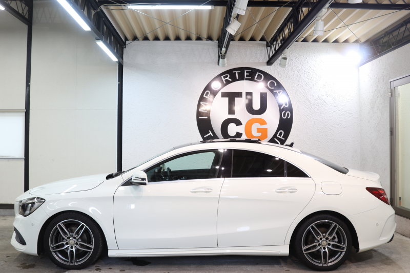 メルセデスベンツ CLAクラス CLA180ｽﾎﾟｰﾂ AMGﾚｻﾞｰｴｸｽｸﾙｰｼﾌﾞ&ﾚｰﾀﾞｰｾｰﾌﾃｨPKG　後期 ｷｰﾚｽｺﾞｰ 黒本革 ﾊﾟﾉﾗﾏSR HDDﾅﾋﾞTV ｽﾏﾎ連携 harman/kardon ﾊﾞｯｸｶﾒﾗ PTS LEDﾗｲﾄ AMGｴｱﾛ&18AW ﾀﾞｲﾅﾐｯｸS 7AT　2年保証