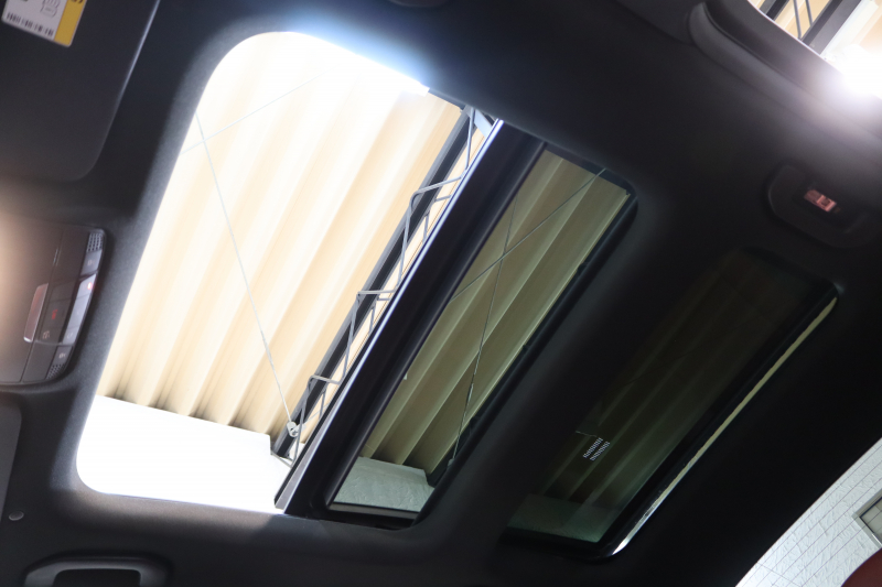 AMG Cクラス C43 4MATIC ﾚｰﾀﾞｰｾｰﾌﾃｨPKG　後期 MEｺﾈｸﾄ ｷｰﾚｽｺﾞｰ 赤本革 ﾊﾟﾉﾗﾏSR ﾍｯﾄﾞｱｯﾌﾟD HDDﾅﾋﾞTV ｽﾏﾎ連携 ﾌﾞﾙﾒｽﾀｰ ﾊﾞｯｸｶﾒﾗ PTS LEDﾗｲﾄ 自動ﾄﾗﾝｸ ﾊﾝｽﾞﾌﾘｰA AMG専用装備&ﾁｭｰﾆﾝｸﾞﾀﾞｲﾅﾐｯｸS 9AT　2年保証