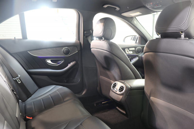 メルセデスベンツ Cクラス C220d AVG AMGﾗｲﾝ ﾚｰﾀﾞｰｾｰﾌﾃｨPKG　後期 ｷｰﾚｽｺﾞｰ 黒革 HDDﾅﾋﾞTV ｽﾏﾎ連携 ﾊﾞｯｸｶﾒﾗ PTS LEDﾗｲﾄ AMGｴｱﾛ&18AW ﾀﾞｲﾅﾐｯｸS ｴｱｻｽ 9AT　2年保証