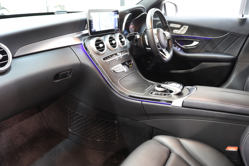 メルセデスベンツ Cクラス C220d AVG AMGﾗｲﾝ ﾚｰﾀﾞｰｾｰﾌﾃｨPKG　後期 ｷｰﾚｽｺﾞｰ 黒革 HDDﾅﾋﾞTV ｽﾏﾎ連携 ﾊﾞｯｸｶﾒﾗ PTS LEDﾗｲﾄ AMGｴｱﾛ&18AW ﾀﾞｲﾅﾐｯｸS ｴｱｻｽ 9AT　2年保証