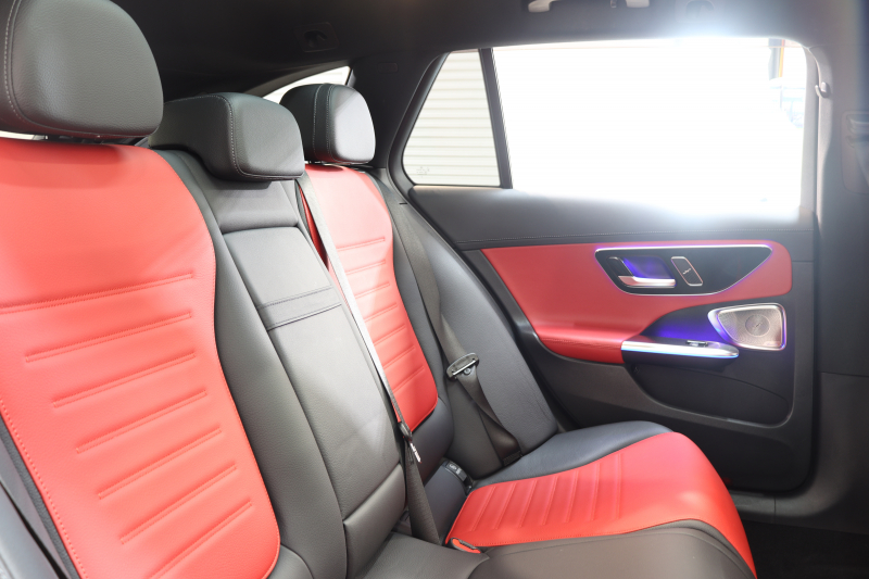 AMG Cクラス C43ｽﾃｰｼｮﾝﾜｺﾞﾝ 4MATIC ｽﾃｰｼｮﾝﾜｺﾞﾝ ﾚｰﾀﾞｰｾｰﾌﾃｨPKG　BSG搭載 MEｺﾈｸﾄ ｷｰﾚｽｺﾞｰ 赤/黒本革 ﾍﾞﾝﾁﾚｰﾀｰ ﾊﾟﾉﾗﾏSR ﾍｯﾄﾞｱｯﾌﾟD MBUXﾅﾋﾞTV&ARﾅﾋﾞ ｽﾏﾎ連携 ﾌﾞﾙﾒｽﾀｰ 360ｶﾒﾗ PTS LEDﾗｲﾄ 自動Rｹﾞｰﾄ AMG専用装備&ﾁｭｰﾆﾝｸﾞ 9AT　2年保証