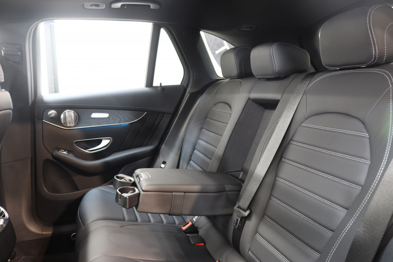 AMG GLC GLC43 4MATIC ﾚｻﾞｰｴｸｽｸﾙｰｼﾌﾞ&ﾅｲﾄ&ﾚｰﾀﾞｰｾｰﾌﾃｨPKG　ｷｰﾚｽｺﾞｰ 黒本革 ﾊﾟﾉﾗﾏSR HDDﾅﾋﾞTV&ｷｬﾝｾﾗｰ BT音楽 ﾌﾞﾙﾒｽﾀｰ 360ｶﾒﾗ PTS LEDﾗｲﾄ 自動Rｹﾞｰﾄ ﾊﾝｽﾞﾌﾘｰA AMG専用装備&ﾁｭｰﾆﾝｸﾞ 9AT　2年保証