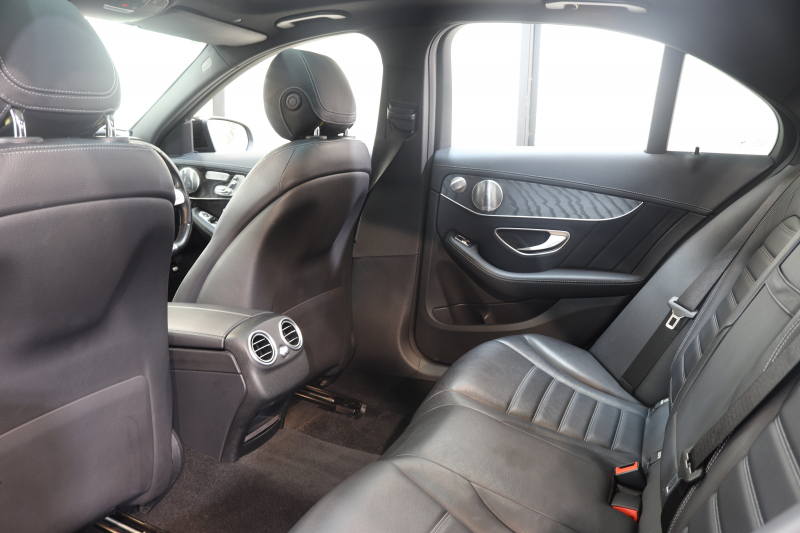 AMG Cクラス C43 4MATIC ﾚｰﾀﾞｰｾｰﾌﾃｨPKG　後期 ｷｰﾚｽｺﾞｰ 黒本革 ﾊﾟﾉﾗﾏSR ﾍｯﾄﾞｱｯﾌﾟD HDDﾅﾋﾞTV ｽﾏﾎ連携 ﾌﾞﾙﾒｽﾀｰ ﾊﾞｯｸｶﾒﾗ PTS LEDﾗｲﾄ 自動ﾄﾗﾝｸ ﾊﾝｽﾞﾌﾘｰA AMG専用装備&ﾁｭｰﾆﾝｸﾞﾀﾞｲﾅﾐｯｸS 9AT　2年保証