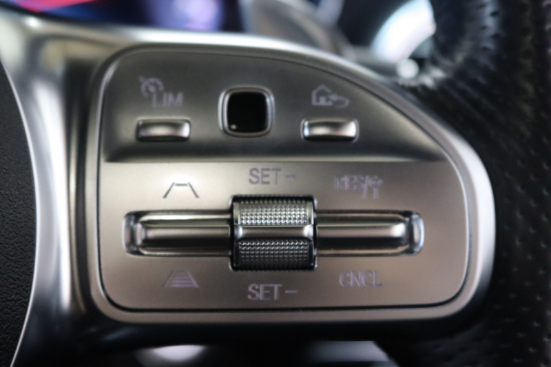 AMG Cクラス C43 4MATIC ﾚｰﾀﾞｰｾｰﾌﾃｨPKG　後期 ｷｰﾚｽｺﾞｰ 黒本革 ﾊﾟﾉﾗﾏSR ﾍｯﾄﾞｱｯﾌﾟD HDDﾅﾋﾞTV ｽﾏﾎ連携 ﾌﾞﾙﾒｽﾀｰ ﾊﾞｯｸｶﾒﾗ PTS LEDﾗｲﾄ 自動ﾄﾗﾝｸ ﾊﾝｽﾞﾌﾘｰA AMG専用装備&ﾁｭｰﾆﾝｸﾞﾀﾞｲﾅﾐｯｸS 9AT　2年保証