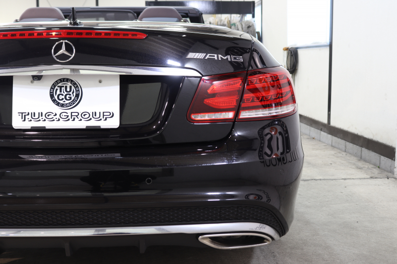 メルセデスベンツ Eクラス E250ｶﾌﾞﾘｵﾚ AMGｽﾎﾟｰﾂ&ﾚｰﾀﾞｰｾｰﾌﾃｨPKG　後期 1ｵｰﾅｰ ｷｰﾚｽｺﾞｰ 茶本革 ｴｱｽｶｰﾌ HDDﾅﾋﾞTV BT音楽 360ｶﾒﾗ PTS LEDﾗｲﾄ AMGｴｱﾛ&18AW 黒幌　2年保証