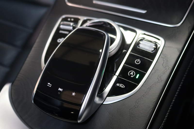 AMG GLC GLC43 4MATIC ﾚｻﾞｰｴｸｽｸﾙｰｼﾌﾞ&ﾅｲﾄ&ﾚｰﾀﾞｰｾｰﾌﾃｨPKG　ｷｰﾚｽｺﾞｰ 黒本革 ﾊﾟﾉﾗﾏSR ﾍｯﾄﾞｱｯﾌﾟD HDDﾅﾋﾞTV BT音楽 ﾌﾞﾙﾒｽﾀｰ 360ｶﾒﾗ PTS LEDﾗｲﾄ 自動Rｹﾞｰﾄ ﾊﾝｽﾞﾌﾘｰA AMG専用装備&ﾁｭｰﾆﾝｸﾞ 9AT　2年保証