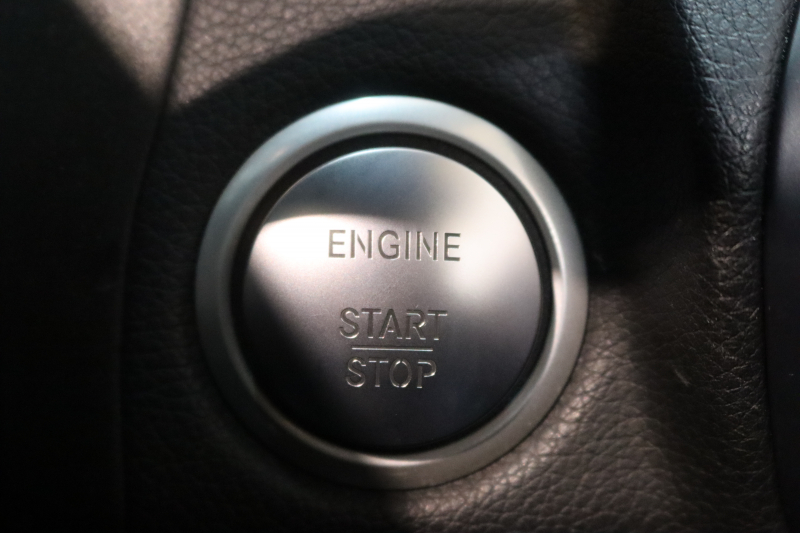 AMG GLC GLC43 4MATIC ﾚｻﾞｰｴｸｽｸﾙｰｼﾌﾞ&ﾅｲﾄ&ﾚｰﾀﾞｰｾｰﾌﾃｨPKG　ｷｰﾚｽｺﾞｰ 黒本革 ﾊﾟﾉﾗﾏSR ﾍｯﾄﾞｱｯﾌﾟD HDDﾅﾋﾞTV BT音楽 ﾌﾞﾙﾒｽﾀｰ 360ｶﾒﾗ PTS LEDﾗｲﾄ 自動Rｹﾞｰﾄ ﾊﾝｽﾞﾌﾘｰA AMG専用装備&ﾁｭｰﾆﾝｸﾞ 9AT　2年保証