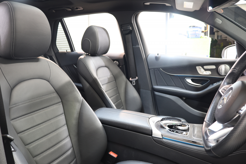 AMG GLC GLC43 4MATIC ﾚｻﾞｰｴｸｽｸﾙｰｼﾌﾞ&ﾅｲﾄ&ﾚｰﾀﾞｰｾｰﾌﾃｨPKG　ｷｰﾚｽｺﾞｰ 黒本革 ﾊﾟﾉﾗﾏSR HDDﾅﾋﾞTV BT音楽 ﾌﾞﾙﾒｽﾀｰ 360ｶﾒﾗ PTS LEDﾗｲﾄ 自動Rｹﾞｰﾄ ﾊﾝｽﾞﾌﾘｰA AMG専用装備&ﾁｭｰﾆﾝｸﾞﾀﾞｲﾅﾐｯｸS 9AT　2年保証