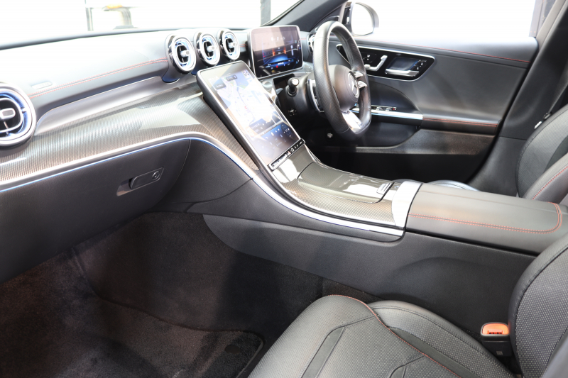 AMG Cクラス C43 4MATIC ｽﾃｰｼｮﾝﾜｺﾞﾝ ﾚｰﾀﾞｰｾｰﾌﾃｨPKG　BSG搭載 1ｵｰﾅｰ ｷｰﾚｽｺﾞｰ 黒本革 ﾍﾞﾝﾁﾚｰﾀｰ ﾊﾟﾉﾗﾏSR ﾍｯﾄﾞｱｯﾌﾟD MBUXﾅﾋﾞTV&ARﾅﾋﾞ ｽﾏﾎ連携 ﾌﾞﾙﾒｽﾀｰ 360ｶﾒﾗ PTS LEDﾗｲﾄ 自動ﾄﾗﾝｸ AMG専用装備&ﾁｭｰﾆﾝｸﾞﾀﾞｲﾅﾐｯｸS 9AT　2年保証