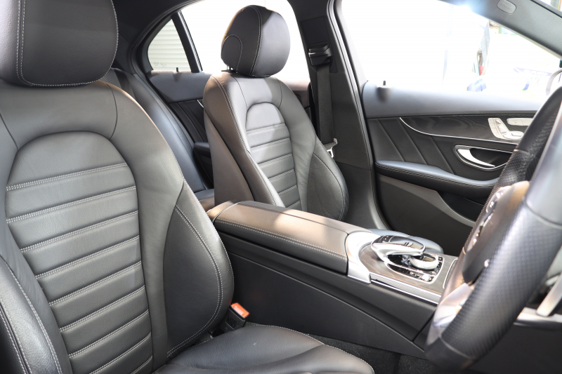 メルセデスベンツ Cクラス C200 AVG AMGﾗｲﾝ ﾚｻﾞｰｴｸｽｸﾙｰｼﾌﾞ&ﾚｰﾀﾞｰｾｰﾌﾃｨPKG　BSG搭載 後期 1ｵｰﾅｰ MEｺﾈｸﾄ ｷｰﾚｽｺﾞｰ 黒本革 ﾍｯﾄﾞｱｯﾌﾟD HDDﾅﾋﾞTV ｽﾏﾎ連携 ﾌﾞﾙﾒｽﾀｰ ﾊﾞｯｸｶﾒﾗ PTS LEDﾗｲﾄ 自動ﾄﾗﾝｸ ﾊﾝｽﾞﾌﾘｰA AMGｴｱﾛ&18AW ｴｱｻｽ 9AT　2年保証