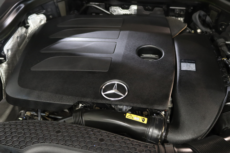 メルセデスベンツ GLC GLC300 4MATIC AMGﾗｲﾝ ﾚｻﾞｰｴｸｽｸﾙｰｼﾌﾞ&ﾚｰﾀﾞｰｾｰﾌﾃｨPKG　後期 MEｺﾈｸﾄ ｷｰﾚｽｺﾞｰ 赤/黒本革 ﾊﾟﾉﾗﾏSR ﾍｯﾄﾞｱｯﾌﾟD MBUXﾅﾋﾞTV BT音楽 ﾌﾞﾙﾒｽﾀｰ 360ｶﾒﾗ PTS LEDﾗｲﾄ 自動Rｹﾞｰﾄ AMGｴｱﾛ&20AW ｴｱｻｽ 9AT　2年保証