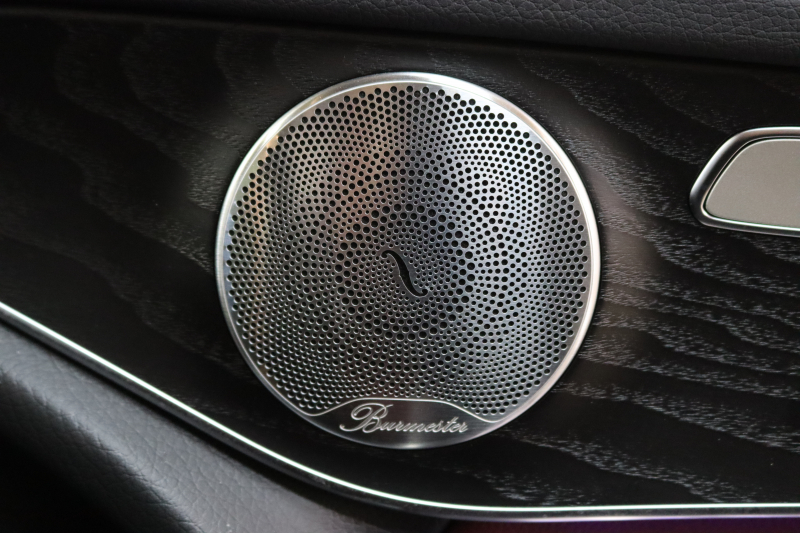 メルセデスベンツ GLC GLC300 4MATIC AMGﾗｲﾝ ﾚｻﾞｰｴｸｽｸﾙｰｼﾌﾞ&ﾚｰﾀﾞｰｾｰﾌﾃｨPKG　後期 MEｺﾈｸﾄ ｷｰﾚｽｺﾞｰ 赤/黒本革 ﾊﾟﾉﾗﾏSR ﾍｯﾄﾞｱｯﾌﾟD MBUXﾅﾋﾞTV BT音楽 ﾌﾞﾙﾒｽﾀｰ 360ｶﾒﾗ PTS LEDﾗｲﾄ 自動Rｹﾞｰﾄ AMGｴｱﾛ&20AW ｴｱｻｽ 9AT　2年保証