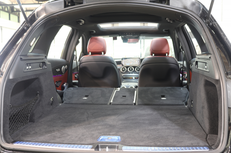 メルセデスベンツ GLC GLC300 4MATIC AMGﾗｲﾝ ﾚｻﾞｰｴｸｽｸﾙｰｼﾌﾞ&ﾚｰﾀﾞｰｾｰﾌﾃｨPKG　後期 MEｺﾈｸﾄ ｷｰﾚｽｺﾞｰ 赤/黒本革 ﾊﾟﾉﾗﾏSR ﾍｯﾄﾞｱｯﾌﾟD MBUXﾅﾋﾞTV BT音楽 ﾌﾞﾙﾒｽﾀｰ 360ｶﾒﾗ PTS LEDﾗｲﾄ 自動Rｹﾞｰﾄ AMGｴｱﾛ&20AW ｴｱｻｽ 9AT　2年保証