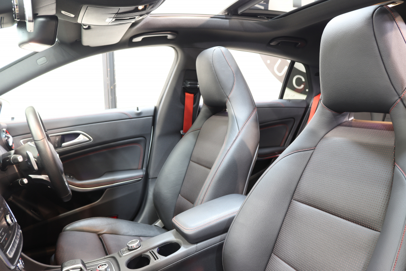 AMG CLAクラス CLA45 4MATIC ｼｭｰﾃｨﾝｸﾞﾌﾞﾚｰｸ ﾚｰﾀﾞｰｾｰﾌﾃｨPKG　後期 ｷｰﾚｽｺﾞｰ 黒本革 ﾊﾟﾉﾗﾏSR HDDﾅﾋﾞTV&ｷｬﾝｾﾗｰ ｽﾏﾎ連携 ﾊﾞｯｸｶﾒﾗ PTS LEDﾗｲﾄ 自動Rｹﾞｰﾄ ﾊﾝｽﾞﾌﾘｰA AMG専用装備&ﾁｭｰﾆﾝｸﾞ ﾊﾟﾅﾒﾘｶｰﾅｸﾞﾘﾙ 7AT　2年保証