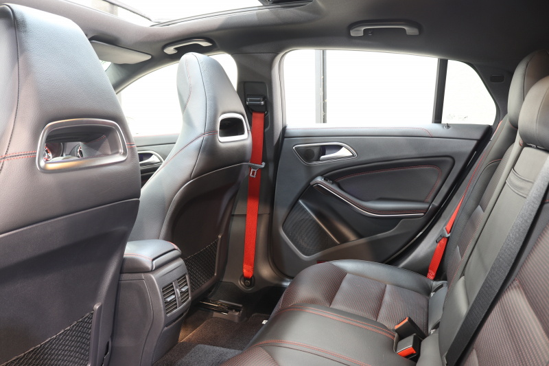 AMG CLAクラス CLA45 4MATIC ｼｭｰﾃｨﾝｸﾞﾌﾞﾚｰｸ ﾚｰﾀﾞｰｾｰﾌﾃｨPKG　後期 ｷｰﾚｽｺﾞｰ 黒本革 ﾊﾟﾉﾗﾏSR HDDﾅﾋﾞTV&ｷｬﾝｾﾗｰ ｽﾏﾎ連携 ﾊﾞｯｸｶﾒﾗ PTS LEDﾗｲﾄ 自動Rｹﾞｰﾄ ﾊﾝｽﾞﾌﾘｰA AMG専用装備&ﾁｭｰﾆﾝｸﾞ ﾊﾟﾅﾒﾘｶｰﾅｸﾞﾘﾙ 7AT　2年保証