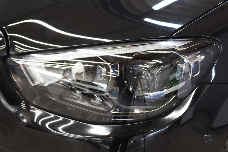 メルセデスベンツ Eクラス E200ｸｰﾍﾟ ｽﾎﾟｰﾂ ﾚｰﾀﾞｰｾｰﾌﾃｨPKG　後期 BSG搭載 1ｵｰﾅｰ MEｺﾈｸﾄ ｷｰﾚｽｺﾞｰ 黒/赤本革 ﾊﾟﾉﾗﾏSR ﾍｯﾄﾞｱｯﾌﾟD MBUX/ARﾅﾋﾞTV ｽﾏﾎ連携 ﾌﾞﾙﾒｽﾀｰ 360ｶﾒﾗ PTS LEDﾗｲﾄ AMGｴｱﾛ&19AW 9AT　2年保証