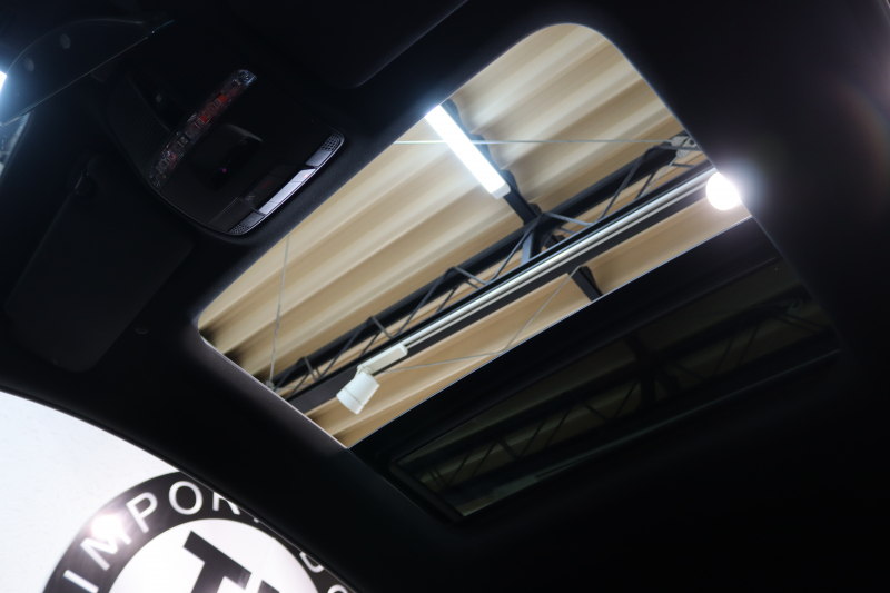 メルセデスベンツ Eクラス E200ｸｰﾍﾟ ｽﾎﾟｰﾂ ﾚｰﾀﾞｰｾｰﾌﾃｨPKG　後期 BSG搭載 1ｵｰﾅｰ MEｺﾈｸﾄ ｷｰﾚｽｺﾞｰ 黒/赤本革 ﾊﾟﾉﾗﾏSR ﾍｯﾄﾞｱｯﾌﾟD MBUX/ARﾅﾋﾞTV ｽﾏﾎ連携 ﾌﾞﾙﾒｽﾀｰ 360ｶﾒﾗ PTS LEDﾗｲﾄ AMGｴｱﾛ&19AW 9AT　2年保証