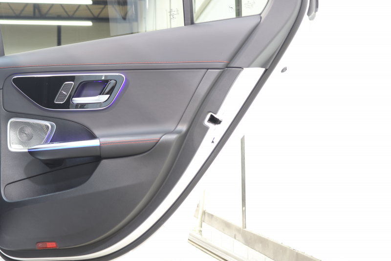 AMG Cクラス C43 4MATIC AMGﾅｲﾄ&ﾚｰﾀﾞｰｾｰﾌﾃｨPKG　BSG搭載 MEｺﾈｸﾄ ｷｰﾚｽｺﾞｰ 黒本革 ﾍﾞﾝﾁﾚｰﾀｰ ﾊﾟﾉﾗﾏSR ﾍｯﾄﾞｱｯﾌﾟD MBUXﾅﾋﾞTV&ARﾅﾋﾞ ｽﾏﾎ連携 ﾌﾞﾙﾒｽﾀｰ 360ｶﾒﾗ PTS LEDﾗｲﾄ 自動ﾄﾗﾝｸ AMG専用装備&ﾁｭｰﾆﾝｸﾞ 9AT　2年保証