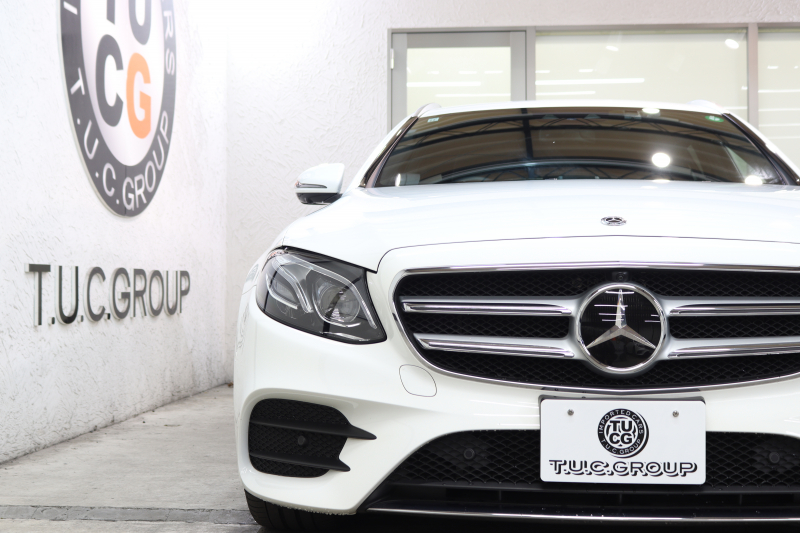 メルセデスベンツ Eクラス E300ｽﾃｰｼｮﾝﾜｺﾞﾝ AVG ｽﾎﾟｰﾂ ﾚｰﾀﾞｰｾｰﾌﾃｨPKG　中期 NEWｽﾃｱﾘﾝｸﾞ ｷｰﾚｽｺﾞｰ 黒本革 ﾍｯﾄﾞｱｯﾌﾟD HDDﾅﾋﾞTV ｽﾏﾎ連携 360ｶﾒﾗ PTS LEDﾗｲﾄ 自動Rｹﾞｰﾄ ﾊﾝｽﾞﾌﾘｰA AMGｴｱﾛ&19AW ﾀﾞｲﾅﾐｯｸS 9AT　2年保証