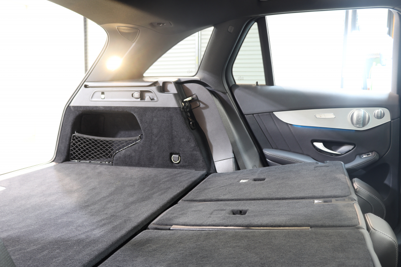 メルセデスベンツ GLC GLC220d 4MATIC ｽﾎﾟｰﾂ 本革仕様 ﾚｰﾀﾞｰｾｰﾌﾃｨPKG　1ｵｰﾅｰ ｷｰﾚｽｺﾞｰ 黒本革 ﾊﾟﾉﾗﾏSR ﾍｯﾄﾞｱｯﾌﾟD HDDﾅﾋﾞTV BT音楽 ﾌﾞﾙﾒｽﾀｰ 360ｶﾒﾗ PTS LEDﾗｲﾄ 自動Rｹﾞｰﾄ ﾊﾝｽﾞﾌﾘｰA AMGｴｱﾛ&19AW 9AT　2年保証