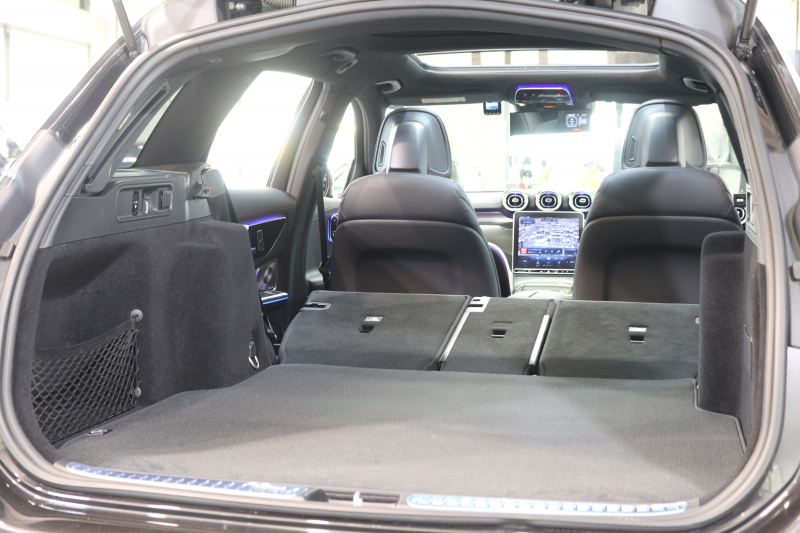 AMG Cクラス C43 4MATIC ｽﾃｰｼｮﾝﾜｺﾞﾝ AMGﾅｲﾄ&ﾚｰﾀﾞｰｾｰﾌﾃｨPKG　BSG搭載 1ｵｰﾅｰ ｷｰﾚｽｺﾞｰ 黒本革 ﾍﾞﾝﾁﾚｰﾀｰ ﾊﾟﾉﾗﾏSR HUD MBUXﾅﾋﾞTV&ARﾅﾋﾞ ｽﾏﾎ連携 ﾌﾞﾙﾒｽﾀｰ 360ｶﾒﾗ PTS LEDﾗｲﾄ 自動Rｹﾞｰﾄ AMG専用装備&ﾁｭｰﾆﾝｸﾞ ﾘｱｱｸｽﾙｽﾃｱ 9AT 希少色　2年保証