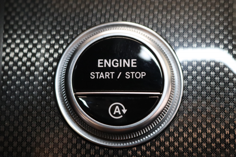 AMG Cクラス C43 4MATIC ｽﾃｰｼｮﾝﾜｺﾞﾝ AMGﾅｲﾄ&ﾚｰﾀﾞｰｾｰﾌﾃｨPKG　BSG搭載 1ｵｰﾅｰ ｷｰﾚｽｺﾞｰ 黒本革 ﾍﾞﾝﾁﾚｰﾀｰ ﾊﾟﾉﾗﾏSR HUD MBUXﾅﾋﾞTV&ARﾅﾋﾞ ｽﾏﾎ連携 ﾌﾞﾙﾒｽﾀｰ 360ｶﾒﾗ PTS LEDﾗｲﾄ 自動Rｹﾞｰﾄ AMG専用装備&ﾁｭｰﾆﾝｸﾞ ﾘｱｱｸｽﾙｽﾃｱ 9AT 希少色　2年保証