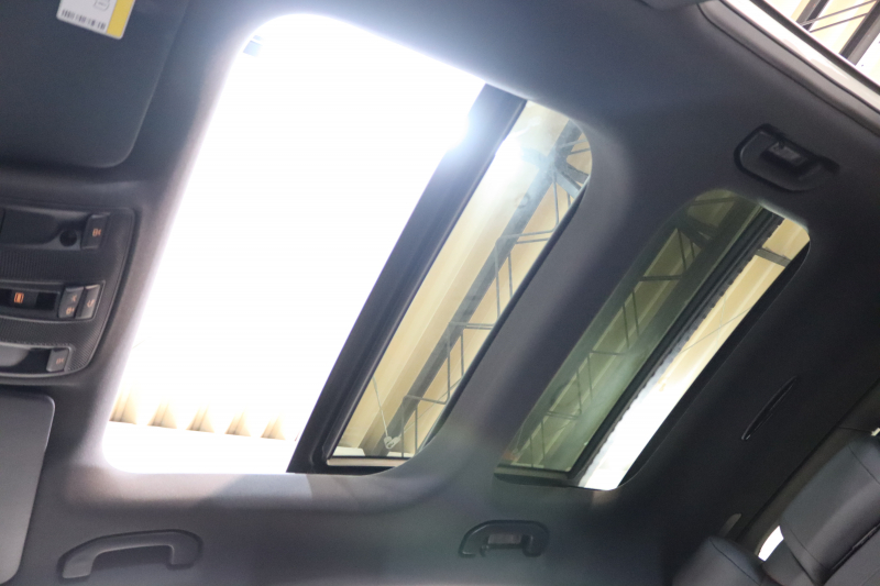 AMG GLA GLA45 4MATIC ﾚｰﾀﾞｰｾｰﾌﾃｨPKG　中期 ｷｰﾚｽｺﾞｰ 黒本革 ﾊﾟﾉﾗﾏSR HDDﾅﾋﾞTV ｽﾏﾎ連携 ﾊﾞｯｸｶﾒﾗ PTS ｷｾﾉﾝﾗｲﾄ 自動Rｹﾞｰﾄ AMG専用装備&ﾁｭｰﾆﾝｸﾞ 7AT　2年保証