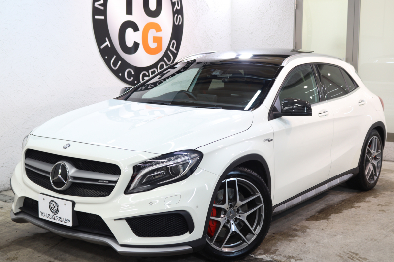 AMG GLA GLA45 4MATIC ﾚｰﾀﾞｰｾｰﾌﾃｨPKG　中期 ｷｰﾚｽｺﾞｰ 黒本革 ﾊﾟﾉﾗﾏSR HDDﾅﾋﾞTV ｽﾏﾎ連携 ﾊﾞｯｸｶﾒﾗ PTS ｷｾﾉﾝﾗｲﾄ 自動Rｹﾞｰﾄ AMG専用装備&ﾁｭｰﾆﾝｸﾞ 7AT　2年保証