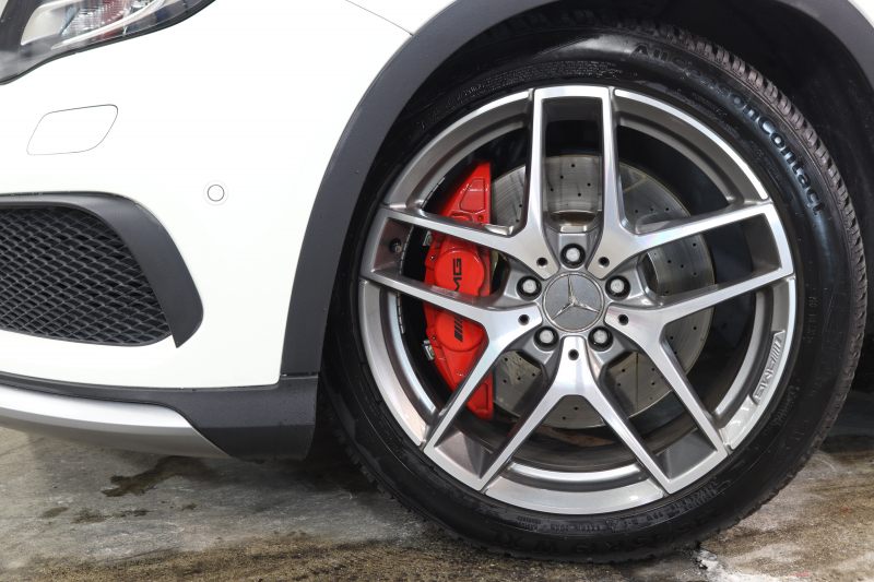 AMG GLA GLA45 4MATIC ﾚｰﾀﾞｰｾｰﾌﾃｨPKG　中期 ｷｰﾚｽｺﾞｰ 黒本革 ﾊﾟﾉﾗﾏSR HDDﾅﾋﾞTV ｽﾏﾎ連携 ﾊﾞｯｸｶﾒﾗ PTS ｷｾﾉﾝﾗｲﾄ 自動Rｹﾞｰﾄ AMG専用装備&ﾁｭｰﾆﾝｸﾞ 7AT　2年保証