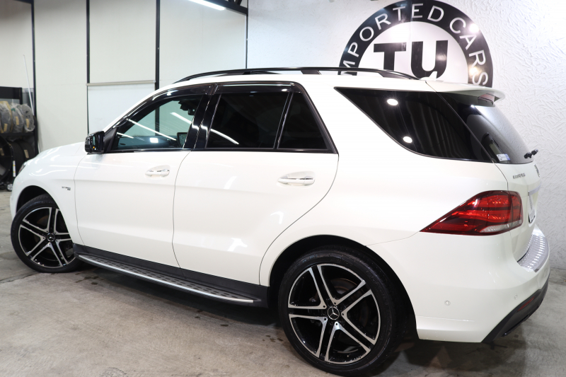 AMG GLE GLE43 4MATIC ﾅｲﾄ&ﾚｰﾀﾞｰｾｰﾌﾃｨPKG　ｷｰﾚｽｺﾞｰ 黒本革 ﾊﾟﾉﾗﾏSR HDDﾅﾋﾞTV ｽﾏﾎ連携 harman/kardon 360ｶﾒﾗ PTS LEDﾗｲﾄ 自動Rｹﾞｰﾄ AMG専用装備&ﾁｭｰﾆﾝｸﾞ ｴｱｻｽ 9AT　2年保証