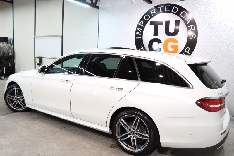 メルセデスベンツ Eクラス E200ｽﾃｰｼｮﾝﾜｺﾞﾝ AVG AMGﾗｲﾝ ﾚｰﾀﾞｰｾｰﾌﾃｨPKG　中期 NEWｽﾃｱﾘﾝｸﾞ ｷｰﾚｽｺﾞｰ 黒本革 ﾊﾟﾉﾗﾏSR ﾍｯﾄﾞｱｯﾌﾟD HDDﾅﾋﾞTV ｽﾏﾎ連携 360ｶﾒﾗ PTS LEDﾗｲﾄ 自動Rｹﾞｰﾄ ﾊﾝｽﾞﾌﾘｰA AMGｴｱﾛ&19AW ﾀﾞｲﾅﾐｯｸS 9AT　2年保証