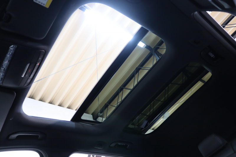 メルセデスベンツ Eクラス E200ｽﾃｰｼｮﾝﾜｺﾞﾝ AVG AMGﾗｲﾝ ﾚｰﾀﾞｰｾｰﾌﾃｨPKG　中期 NEWｽﾃｱﾘﾝｸﾞ ｷｰﾚｽｺﾞｰ 黒本革 ﾊﾟﾉﾗﾏSR ﾍｯﾄﾞｱｯﾌﾟD HDDﾅﾋﾞTV ｽﾏﾎ連携 360ｶﾒﾗ PTS LEDﾗｲﾄ 自動Rｹﾞｰﾄ ﾊﾝｽﾞﾌﾘｰA AMGｴｱﾛ&19AW ﾀﾞｲﾅﾐｯｸS 9AT　2年保証