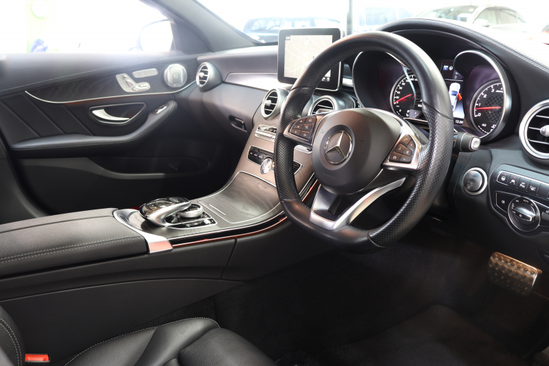 AMG Cクラス C43 4MATIC ｴｸｽｸﾙｰｼﾌﾞ&ﾚｰﾀﾞｰｾｰﾌﾃｨPKG　中期 ｷｰﾚｽｺﾞｰ 黒本革 ﾍｯﾄﾞｱｯﾌﾟD HDDﾅﾋﾞTV&ｷｬﾝｾﾗｰ BT音楽 ﾌﾞﾙﾒｽﾀｰ ﾊﾞｯｸｶﾒﾗ PTS LEDﾗｲﾄ 自動ﾄﾗﾝｸ ﾊﾝｽﾞﾌﾘｰA AMG専用装備&ﾁｭｰﾆﾝｸﾞﾀﾞｲﾅﾐｯｸｾﾚｸﾄ 9AT　2年保証