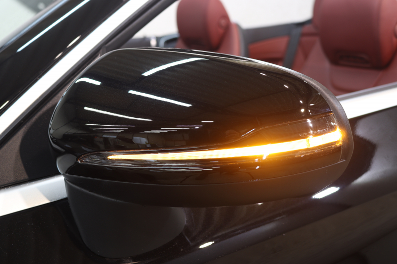 AMG Cクラス C43 4MATIC ｶﾌﾞﾘｵﾚ ﾚｰﾀﾞｰｾｰﾌﾃｨPKG　後期 赤本革 ｴｱｽｶｰﾌ ﾍｯﾄﾞｱｯﾌﾟD HDDﾅﾋﾞTV ｽﾏﾎ連携 ﾌﾞﾙﾒｽﾀｰ ﾊﾞｯｸｶﾒﾗ PTS LEDﾗｲﾄ AMG専用装備&ﾁｭｰﾆﾝｸﾞﾀﾞｲﾅﾐｯｸｾﾚｸﾄ 赤幌 9AT　2年保証