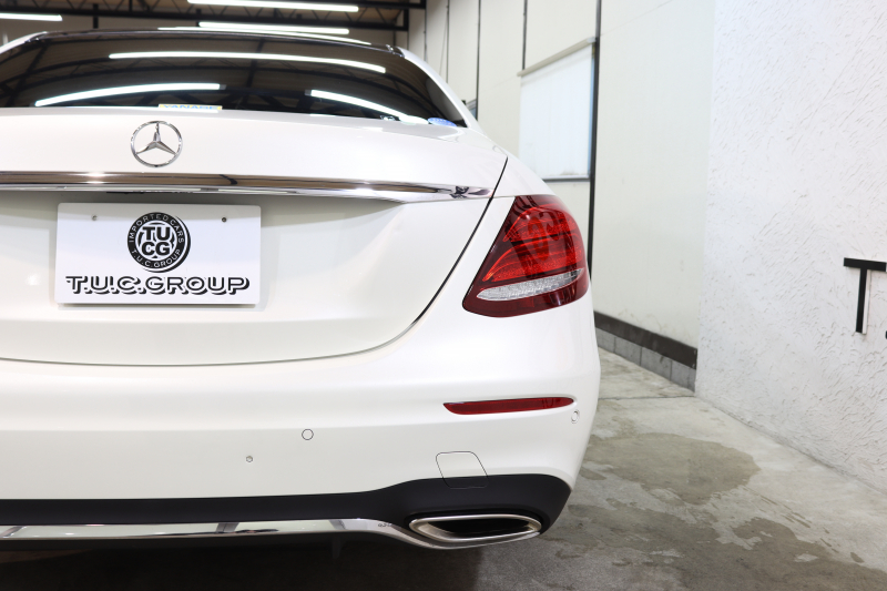 メルセデスベンツ Eクラス E250 AVG ｽﾎﾟｰﾂ ｴｸｽｸﾙｰｼﾌﾞ&ﾚｰﾀﾞｰｾｰﾌﾃｨPKG　1ｵｰﾅｰ 黒本革 ﾊﾟﾉﾗﾏSR ﾍｯﾄﾞｱｯﾌﾟD HDDﾅﾋﾞTV ｽﾏﾎ連携 ﾌﾞﾙﾒｽﾀｰ 360ｶﾒﾗ PTS LEDﾗｲﾄ 自動ﾄﾗﾝｸ ﾊﾝｽﾞﾌﾘｰA AMGｴｱﾛ&19AW ﾀﾞｲﾅﾐｯｸｾﾚｸﾄ 9AT　2年保証