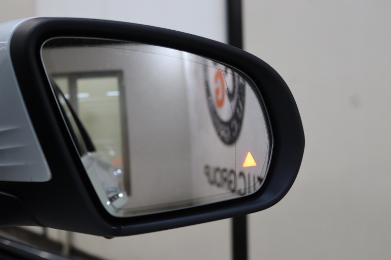 メルセデスベンツ Cクラス C200 AVG AMGﾗｲﾝ ﾚｻﾞｰｴｸｽｸﾙｰｼﾌﾞ&ﾚｰﾀﾞｰｾｰﾌﾃｨPKG　ｷｰﾚｽｺﾞｰ 黒本革 HDDﾅﾋﾞTV BT音楽 ﾊﾞｯｸｶﾒﾗ PTS LEDﾗｲﾄ 自動ﾄﾗﾝｸ ﾊﾝｽﾞﾌﾘｰA AMGｴｱﾛ&18AW ｴｱｻｽ　2年保証