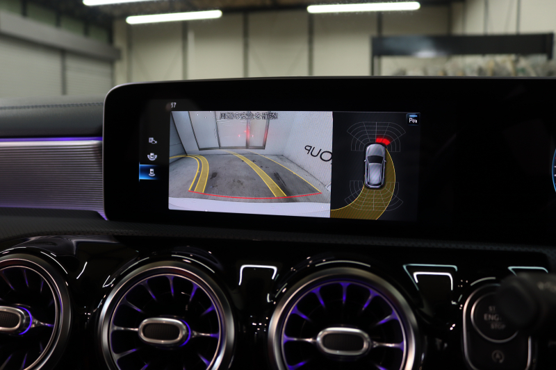 メルセデスベンツ Aクラス A180ｽﾀｲﾙ AMGﾗｲﾝ AMGﾚｻﾞｰｴｸｽｸﾙｰｼﾌﾞ&ﾅﾋﾞｹﾞｰｼｮﾝ&ﾚｰﾀﾞｰｾｰﾌﾃｨPKG　1ｵｰﾅｰ ｷｰﾚｽｺﾞｰ 赤/黒本革 ﾊﾟﾉﾗﾏSR MBUXﾅﾋﾞTV BT音楽 ﾊﾞｯｸｶﾒﾗ PTS LEDﾗｲﾄ AMGｴｱﾛ&18AW ﾀﾞｲﾅﾐｯｸｾﾚｸﾄ ﾜｲﾔﾚｽ充電 7AT　2年保証