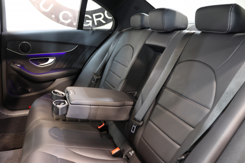 メルセデスベンツ Cクラス C200 AVG AMGﾗｲﾝ ﾚｰﾀﾞｰｾｰﾌﾃｨPKG　BSG搭載 後期 1ｵｰﾅｰ MEｺﾈｸﾄ ｷｰﾚｽｺﾞｰ 黒革 ｼｰﾄﾋｰﾀｰ HDDﾅﾋﾞTV ｽﾏﾎ連携 ﾊﾞｯｸｶﾒﾗ PTS LEDﾗｲﾄ AMGｴｱﾛ&18AW ﾀﾞｲﾅﾐｯｸｾﾚｸﾄ ｴｱｻｽ 9AT　2年保証