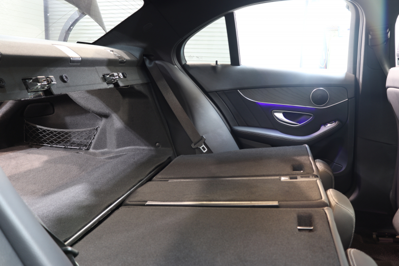 メルセデスベンツ Cクラス C200 AVG AMGﾗｲﾝ ﾚｰﾀﾞｰｾｰﾌﾃｨPKG　BSG搭載 後期 1ｵｰﾅｰ MEｺﾈｸﾄ ｷｰﾚｽｺﾞｰ 黒革 ｼｰﾄﾋｰﾀｰ HDDﾅﾋﾞTV ｽﾏﾎ連携 ﾊﾞｯｸｶﾒﾗ PTS LEDﾗｲﾄ AMGｴｱﾛ&18AW ﾀﾞｲﾅﾐｯｸｾﾚｸﾄ ｴｱｻｽ 9AT　2年保証