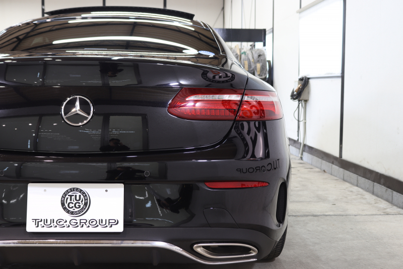 メルセデスベンツ Eクラス E200ｸｰﾍﾟ ｽﾎﾟｰﾂ ﾚｻﾞｰ&ﾚｰﾀﾞｰｾｰﾌﾃｨPKG　ｷｰﾚｽｺﾞｰ 黒本革 ﾊﾟﾉﾗﾏSR ﾍｯﾄﾞｱｯﾌﾟD HDDﾅﾋﾞTV ｽﾏﾎ連携 ﾌﾞﾙﾒｽﾀｰ 360ｶﾒﾗ PTS LEDﾗｲﾄ AMGｴｱﾛ&19AW ﾀﾞｲﾅﾐｯｸS 9AT　2年保証