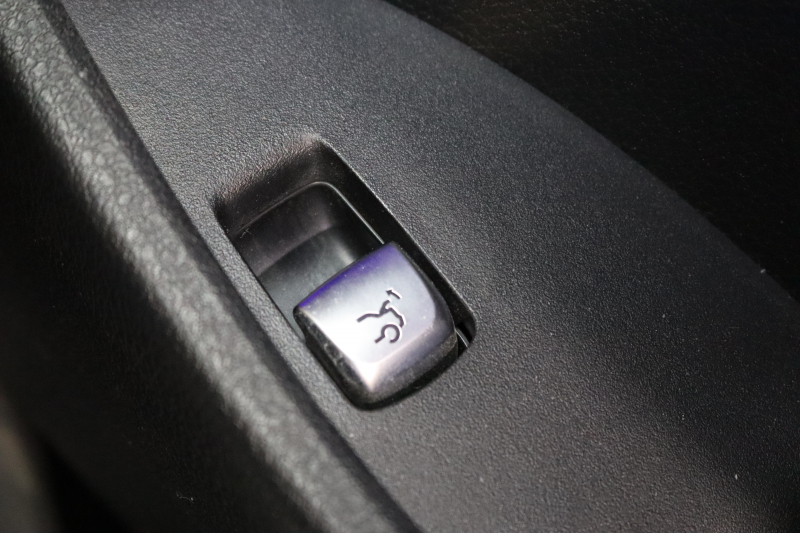 メルセデスベンツ Eクラス E200ｸｰﾍﾟ ｽﾎﾟｰﾂ ﾚｻﾞｰ&ﾚｰﾀﾞｰｾｰﾌﾃｨPKG　ｷｰﾚｽｺﾞｰ 黒本革 ﾊﾟﾉﾗﾏSR ﾍｯﾄﾞｱｯﾌﾟD HDDﾅﾋﾞTV ｽﾏﾎ連携 ﾌﾞﾙﾒｽﾀｰ 360ｶﾒﾗ PTS LEDﾗｲﾄ AMGｴｱﾛ&19AW ﾀﾞｲﾅﾐｯｸS 9AT　2年保証