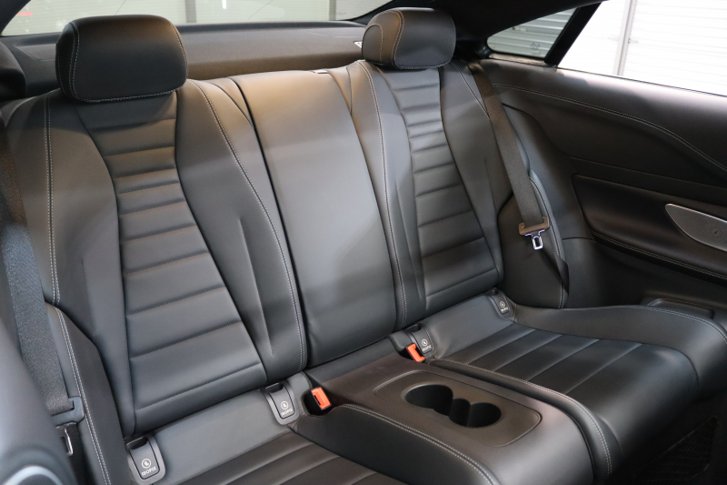 メルセデスベンツ Eクラス E200ｸｰﾍﾟ ｽﾎﾟｰﾂ ﾚｻﾞｰ&ﾚｰﾀﾞｰｾｰﾌﾃｨPKG　ｷｰﾚｽｺﾞｰ 黒本革 ﾊﾟﾉﾗﾏSR ﾍｯﾄﾞｱｯﾌﾟD HDDﾅﾋﾞTV ｽﾏﾎ連携 ﾌﾞﾙﾒｽﾀｰ 360ｶﾒﾗ PTS LEDﾗｲﾄ AMGｴｱﾛ&19AW ﾀﾞｲﾅﾐｯｸS 9AT　2年保証