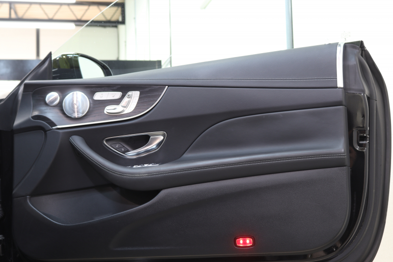 メルセデスベンツ Eクラス E200ｸｰﾍﾟ ｽﾎﾟｰﾂ ﾚｻﾞｰ&ﾚｰﾀﾞｰｾｰﾌﾃｨPKG　ｷｰﾚｽｺﾞｰ 黒本革 ﾊﾟﾉﾗﾏSR ﾍｯﾄﾞｱｯﾌﾟD HDDﾅﾋﾞTV ｽﾏﾎ連携 ﾌﾞﾙﾒｽﾀｰ 360ｶﾒﾗ PTS LEDﾗｲﾄ AMGｴｱﾛ&19AW ﾀﾞｲﾅﾐｯｸS 9AT　2年保証