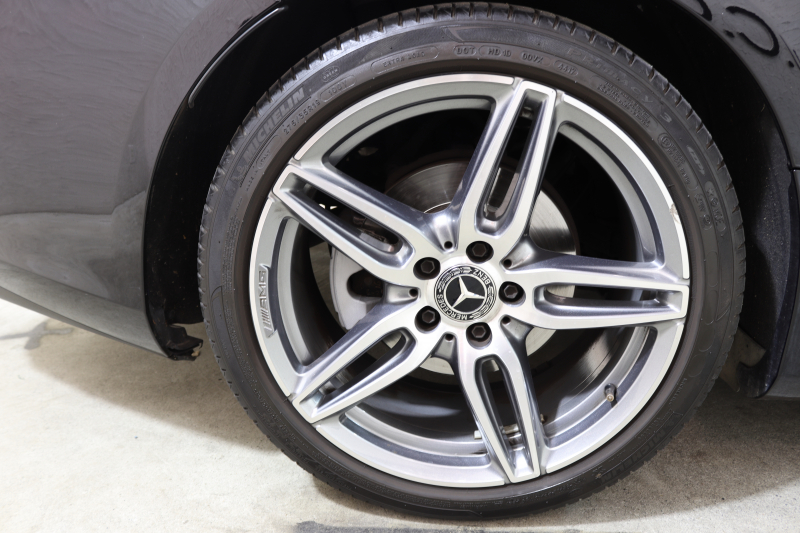 メルセデスベンツ Eクラス E200ｸｰﾍﾟ ｽﾎﾟｰﾂ ﾚｻﾞｰ&ﾚｰﾀﾞｰｾｰﾌﾃｨPKG　ｷｰﾚｽｺﾞｰ 黒本革 ﾊﾟﾉﾗﾏSR ﾍｯﾄﾞｱｯﾌﾟD HDDﾅﾋﾞTV ｽﾏﾎ連携 ﾌﾞﾙﾒｽﾀｰ 360ｶﾒﾗ PTS LEDﾗｲﾄ AMGｴｱﾛ&19AW ﾀﾞｲﾅﾐｯｸS 9AT　2年保証