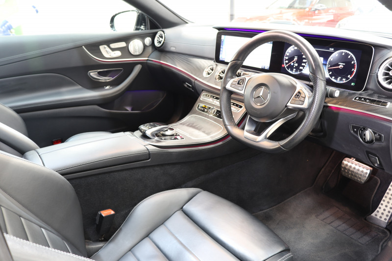 メルセデスベンツ Eクラス E200ｸｰﾍﾟ ｽﾎﾟｰﾂ ﾚｻﾞｰ&ﾚｰﾀﾞｰｾｰﾌﾃｨPKG　ｷｰﾚｽｺﾞｰ 黒本革 ﾊﾟﾉﾗﾏSR ﾍｯﾄﾞｱｯﾌﾟD HDDﾅﾋﾞTV ｽﾏﾎ連携 ﾌﾞﾙﾒｽﾀｰ 360ｶﾒﾗ PTS LEDﾗｲﾄ AMGｴｱﾛ&19AW ﾀﾞｲﾅﾐｯｸS 9AT　2年保証